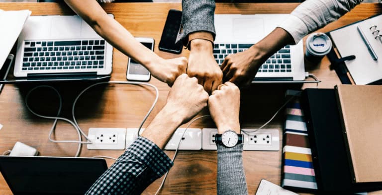 Teamwork and collaboration in supply chain management.